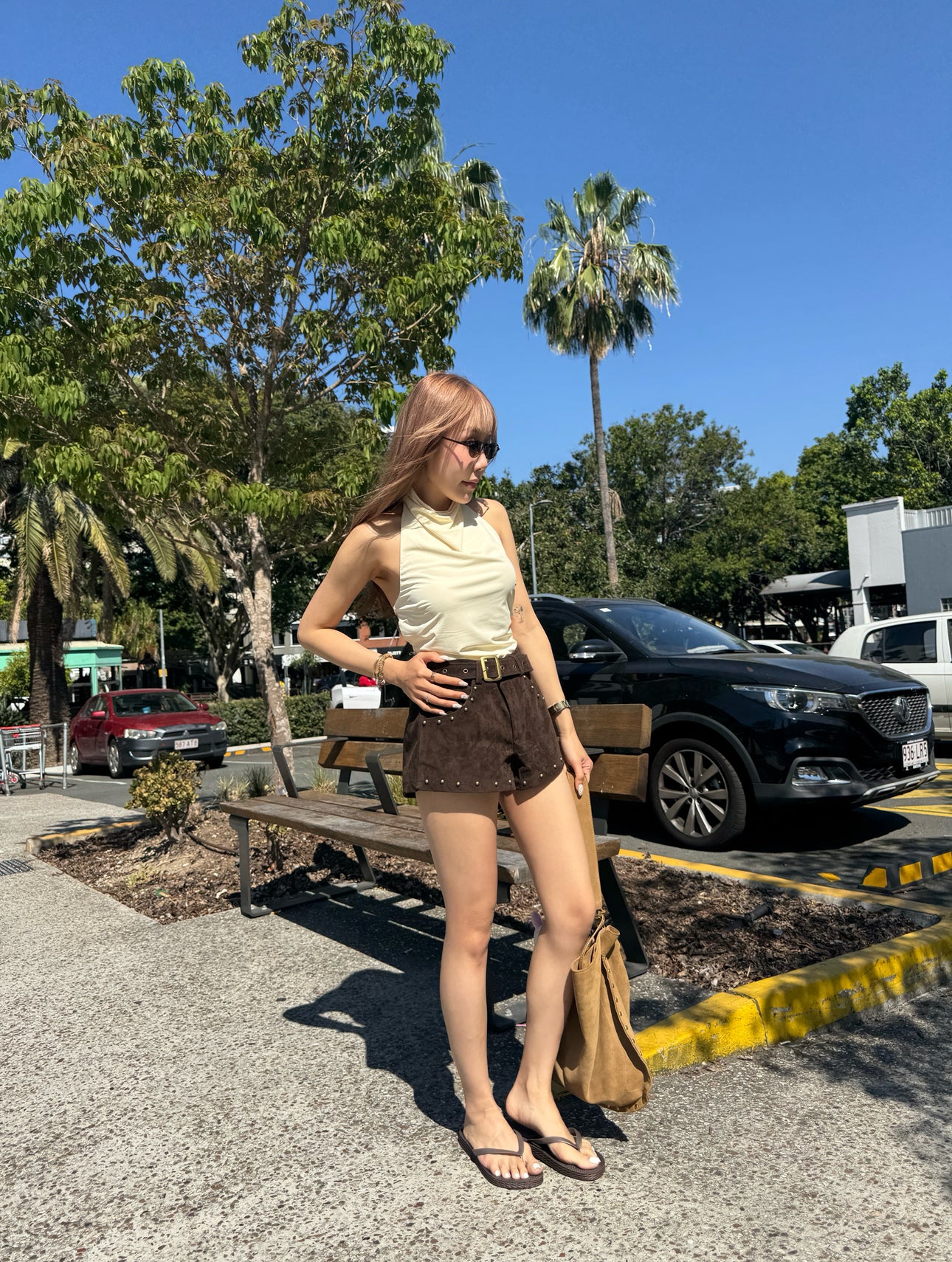 啡色金釘麂布有BELT短褲 ( S/M/L )