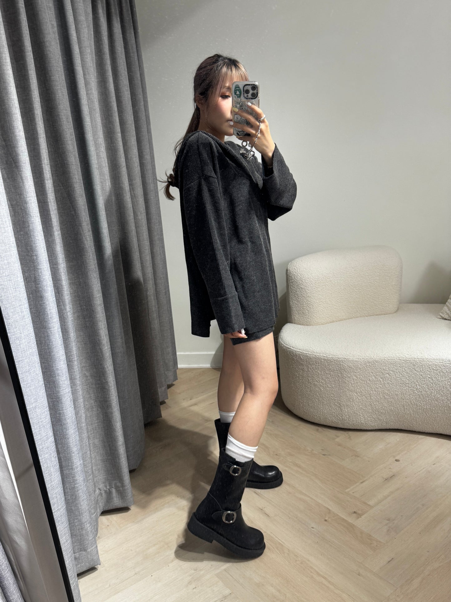 雙扣真皮黑色中BOOT