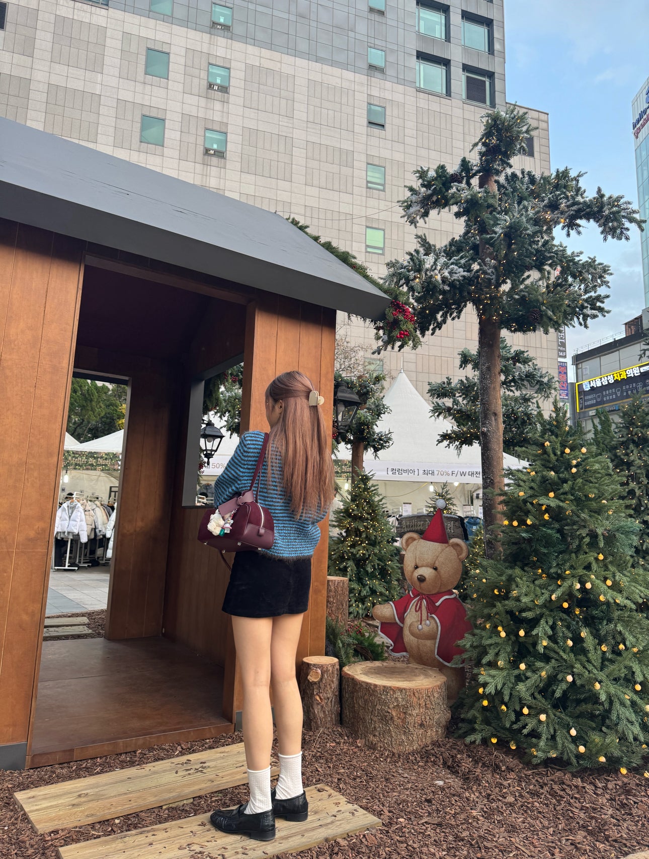 黑色燈芯絨短裙 ( S/M/L )