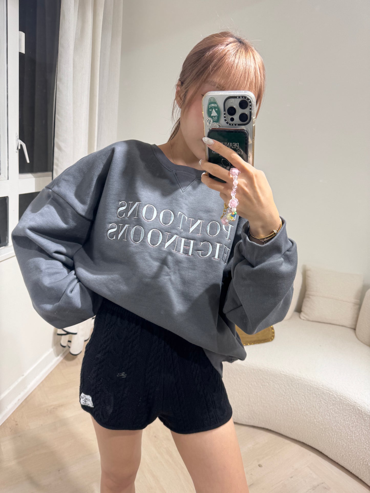 黑色高腰麻花線短褲