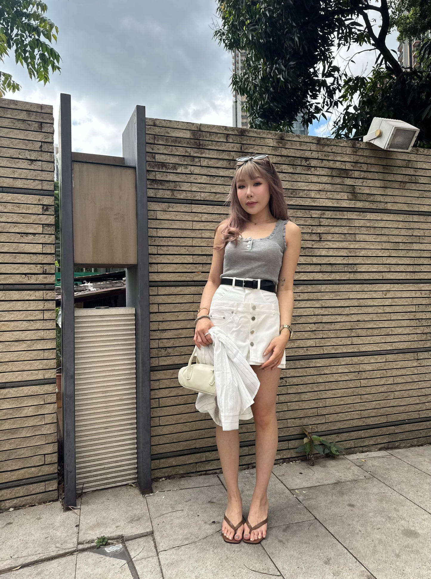小花邊背心 ( 黑/白/灰/黃/藍 )