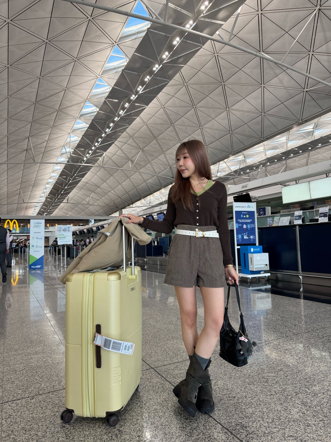 薄絨面中長短褲 ( 啡/黑 )