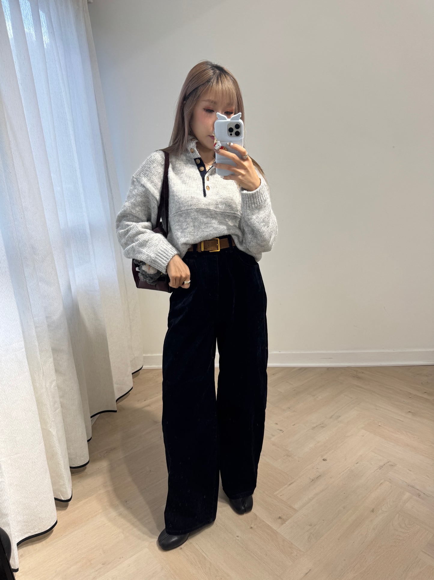 鈕扣企領混線冷衫 ( 米杏/淺灰 )