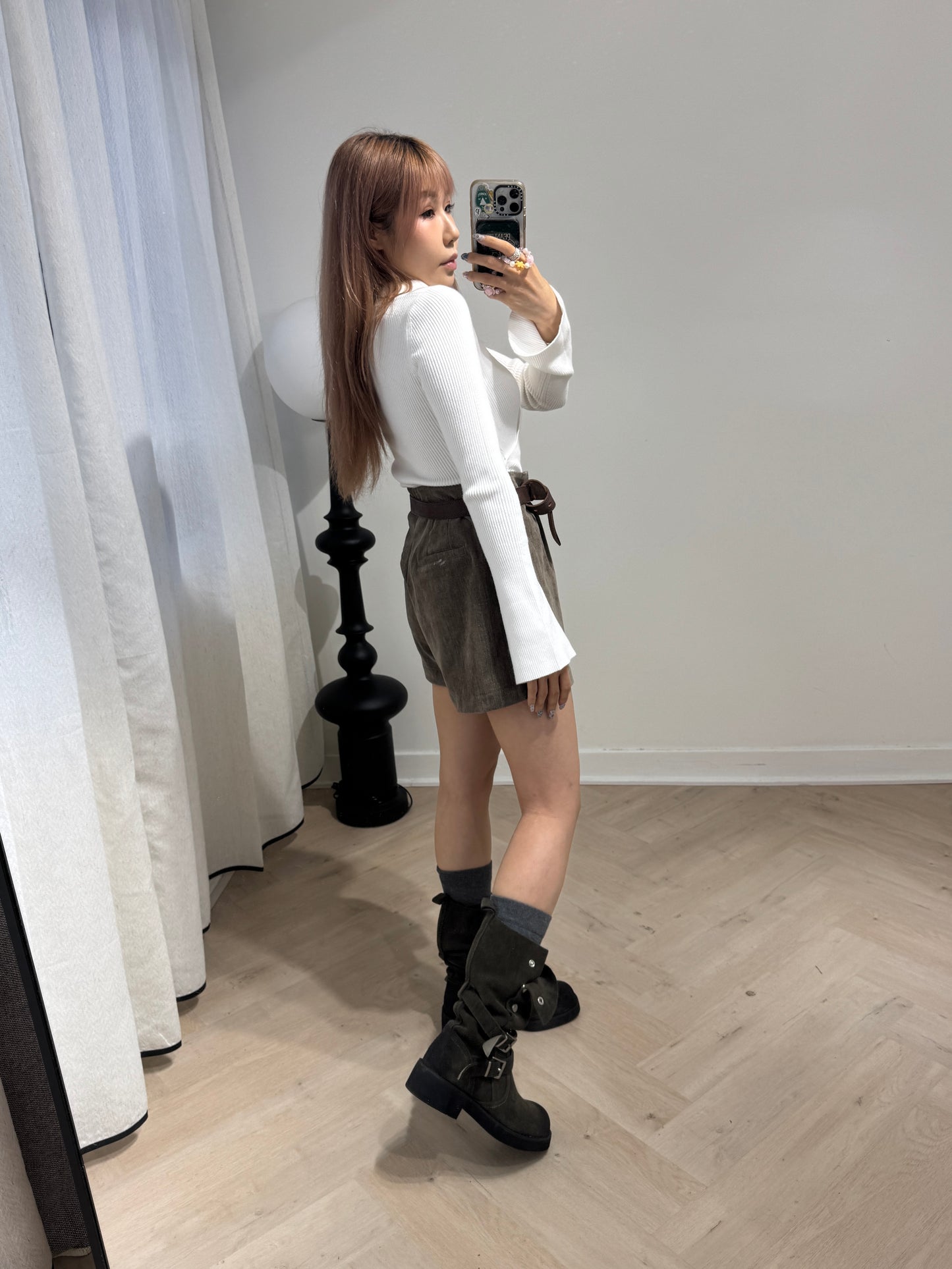 薄絨面中長短褲 ( 啡/黑 )