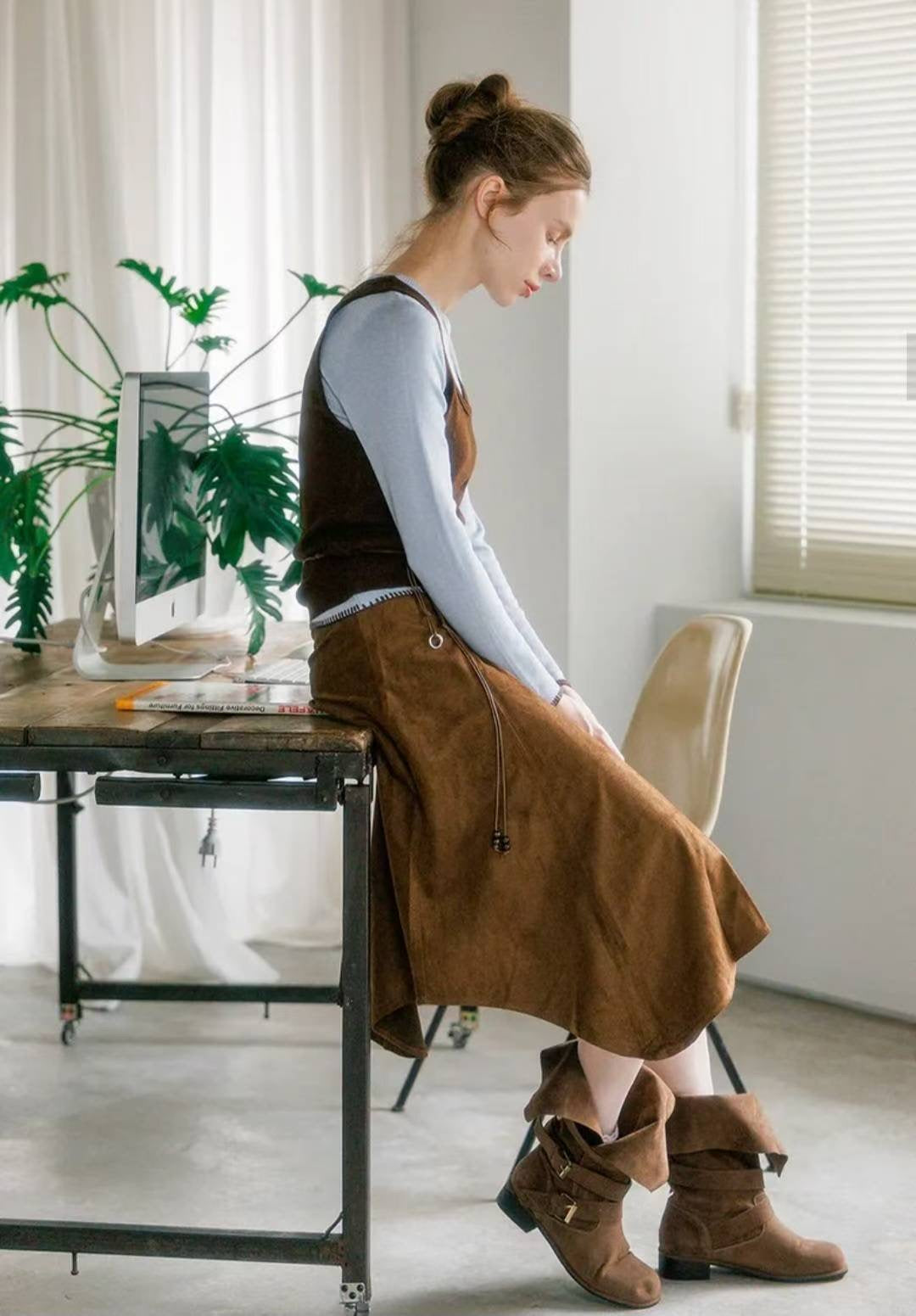 麂布連腰繩不規則長裙 ( 深啡/淺啡 )