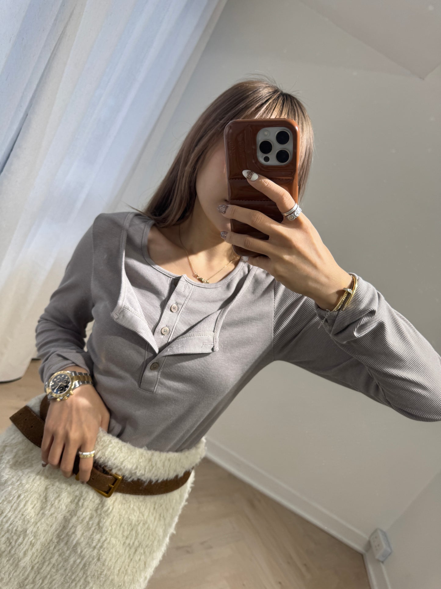 假兩件鈕扣上衣 ( 黑/白/杏 )