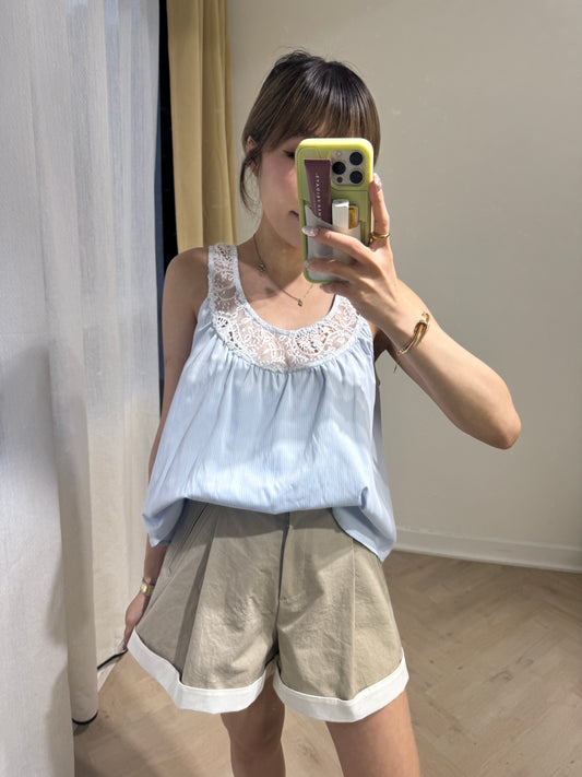 自家款！腰果勾花幼細織紋背心