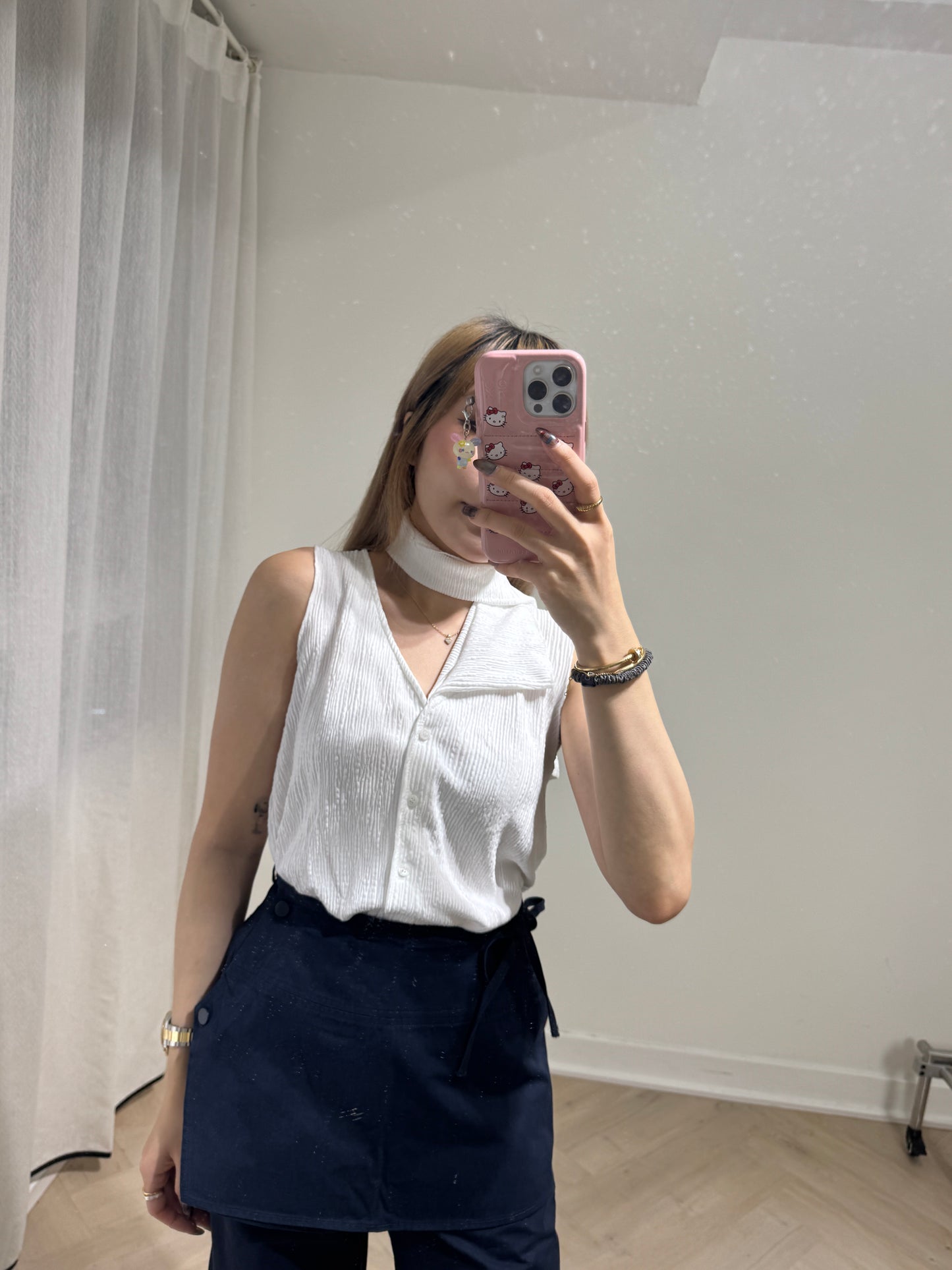 樹紋掛頸鈕扣背心 ( 白/深藍 )