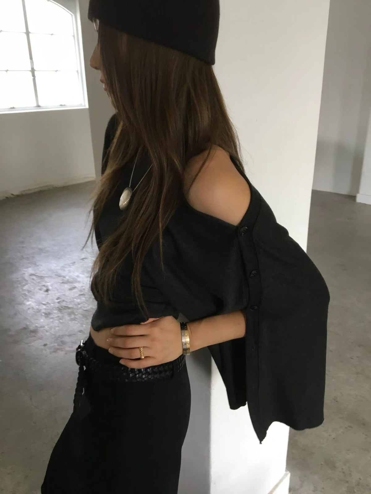 鈕扣闊袖上衣 ( 黑/白/深灰 )