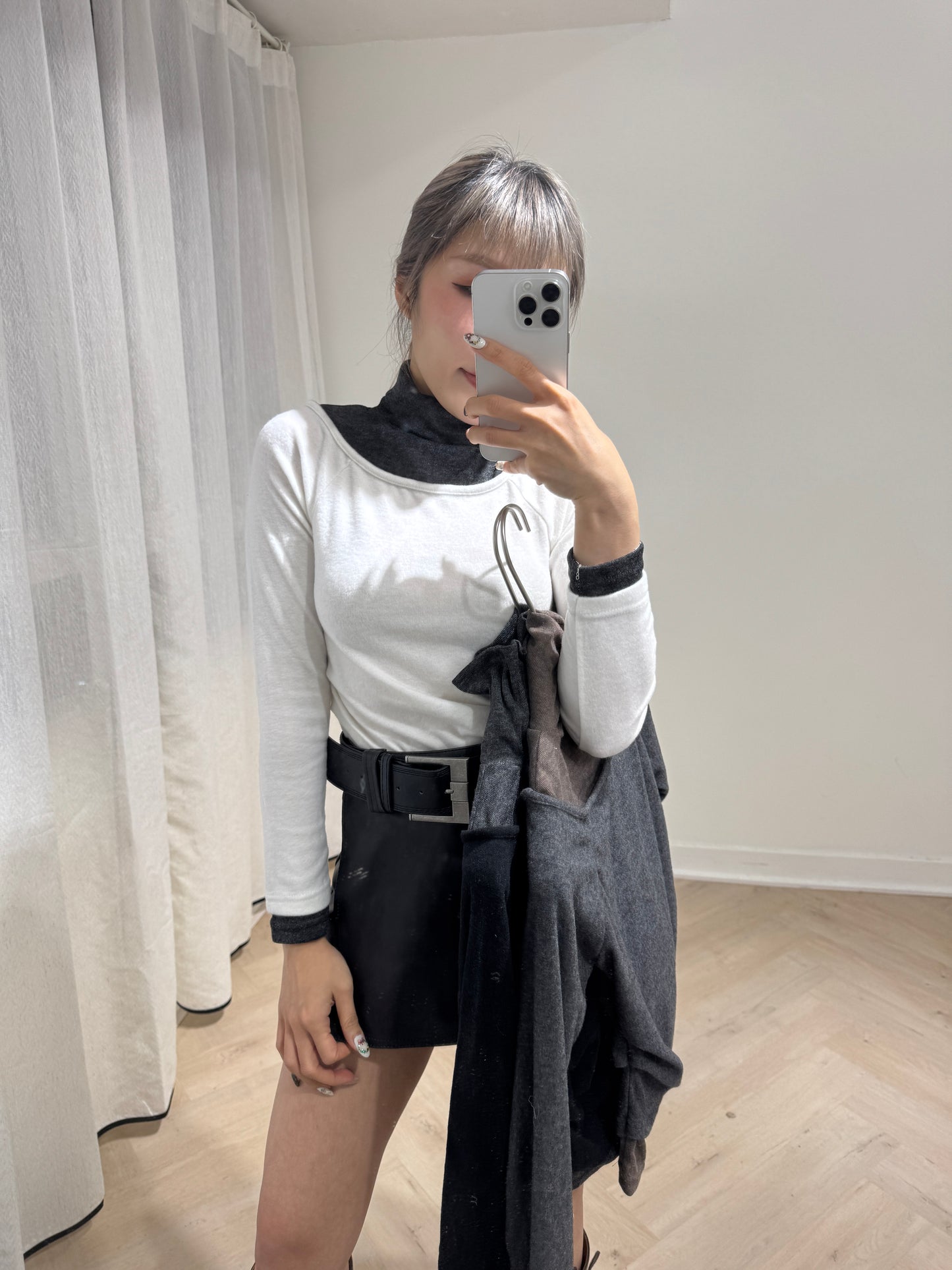 假兩件拼色樽領上衣 ( 黑白/啡灰/黑灰 )