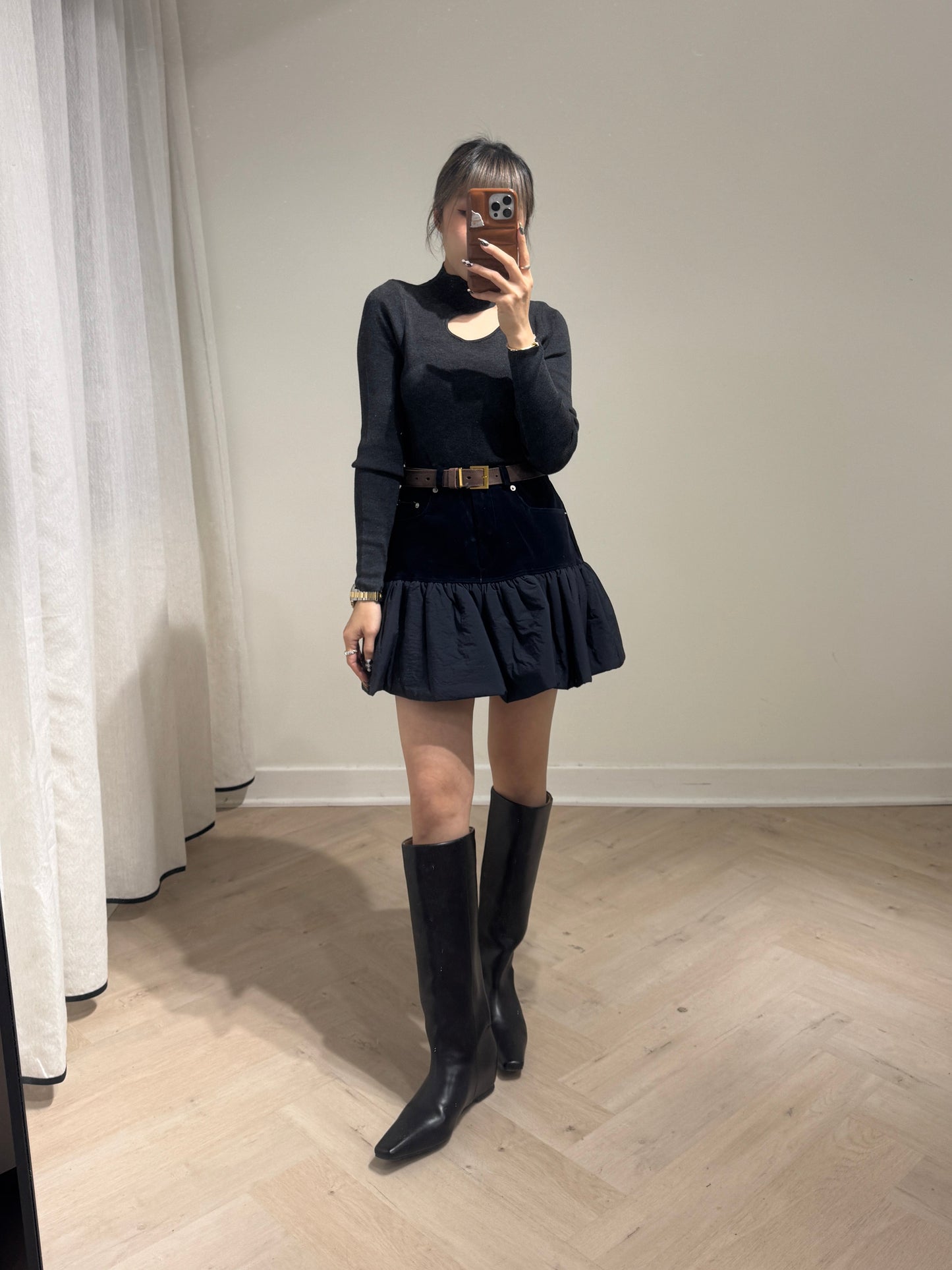 麂料併太空棉傘形短裙 ( 深藍/墨綠 )