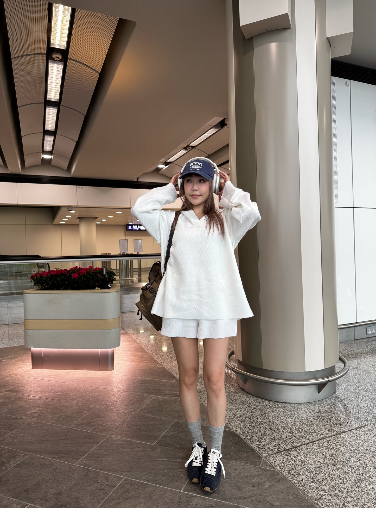 有帽衛衣 + 短褲套裝SET ( 五色 )