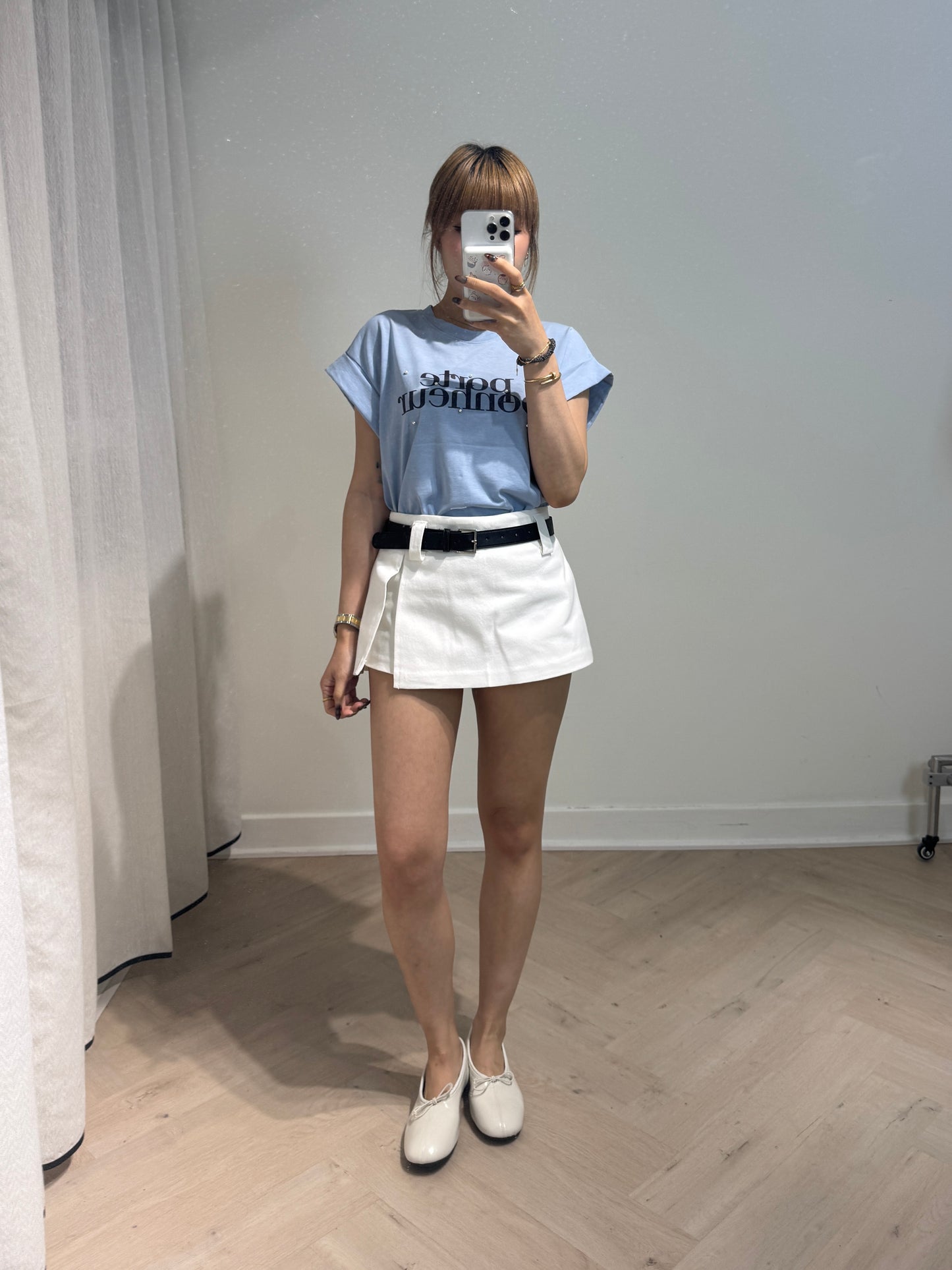 珍珠摺袖文字TEE ( 米/藍 )