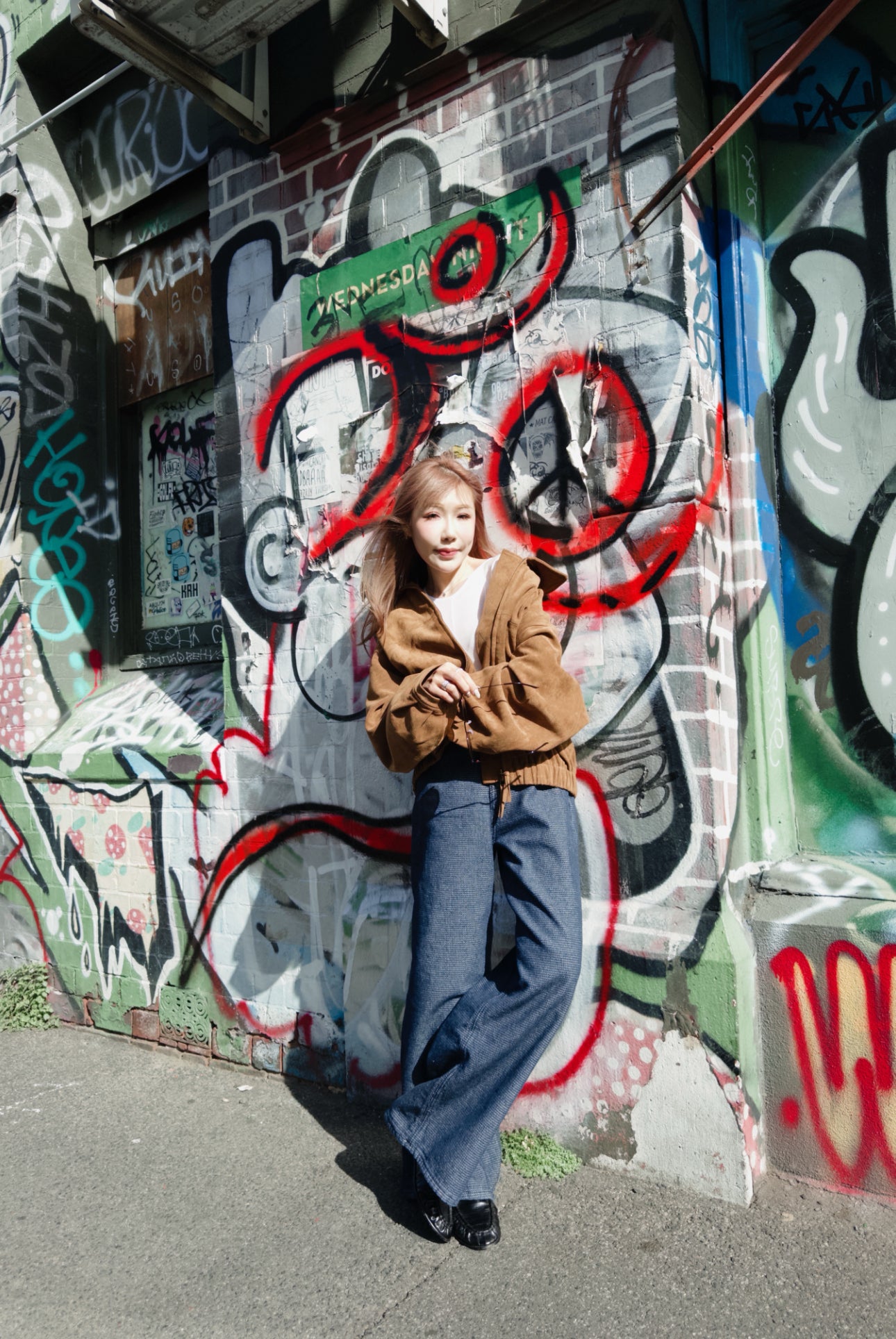 壓花紋深藍長牛仔褲 ( S/M/L )