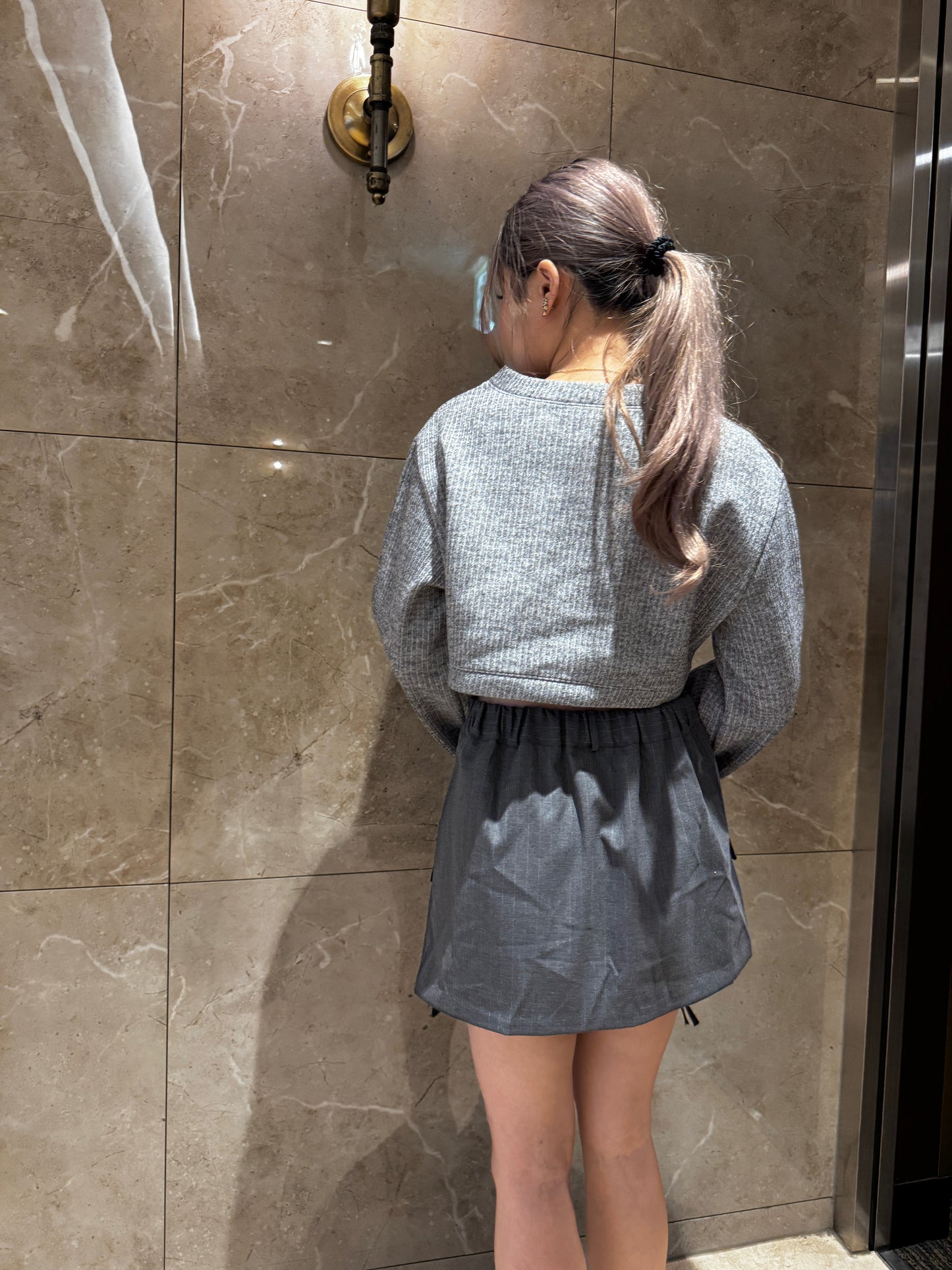 幼直紋大口袋拉鍊短裙 ( 黑/灰 )