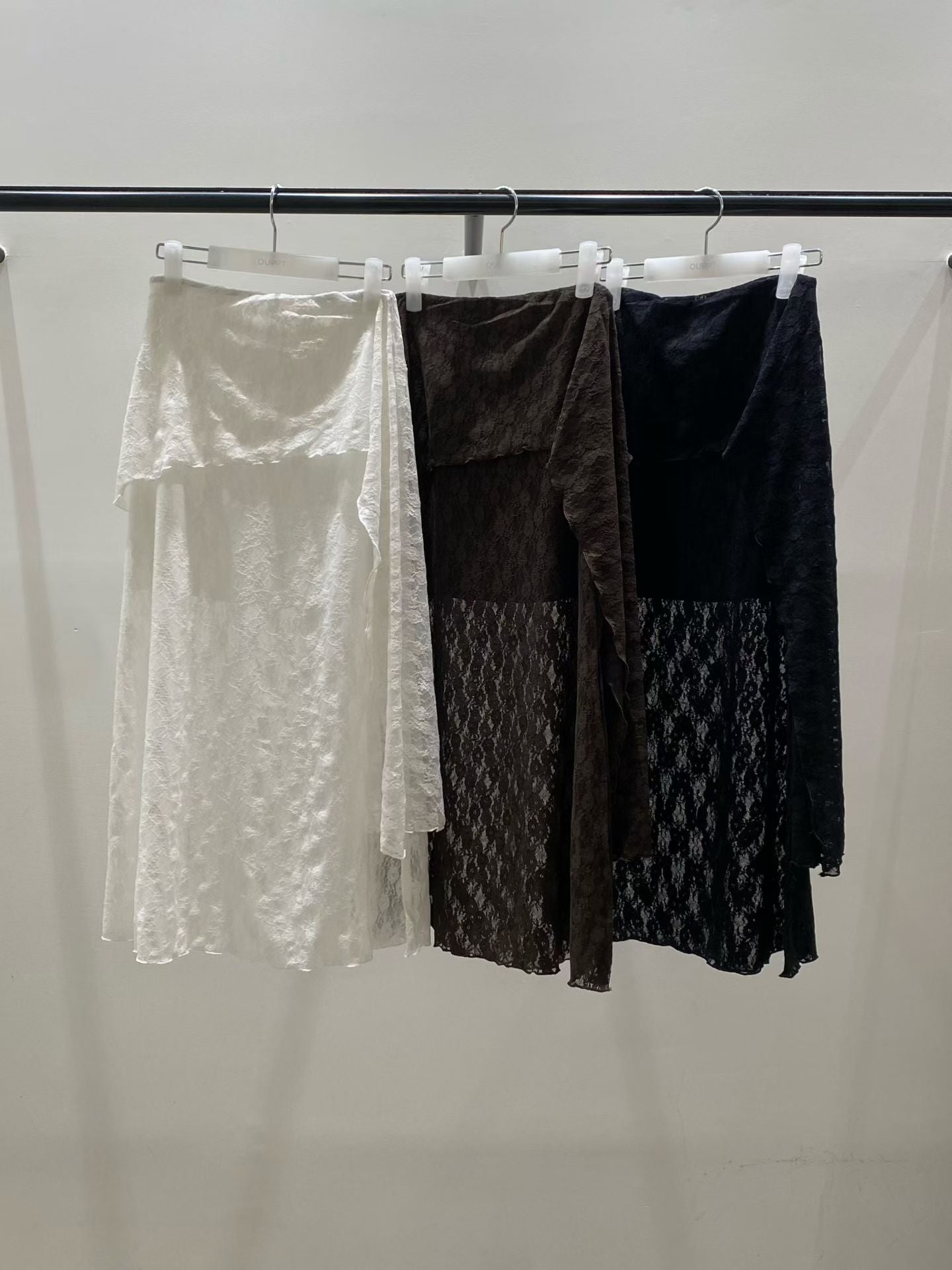 LACE層次開叉長裙 ( 黑/白/啡 )